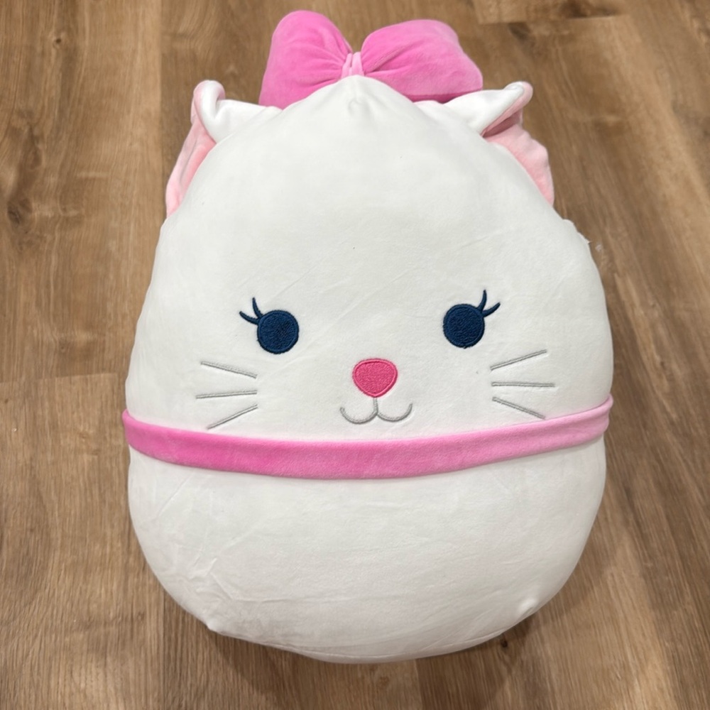 Marie Squishmallow